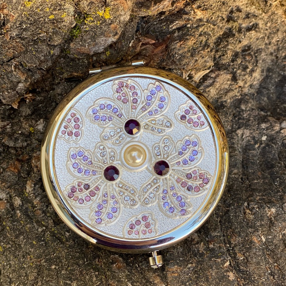 Floral Compact Mirror with Gem Accents